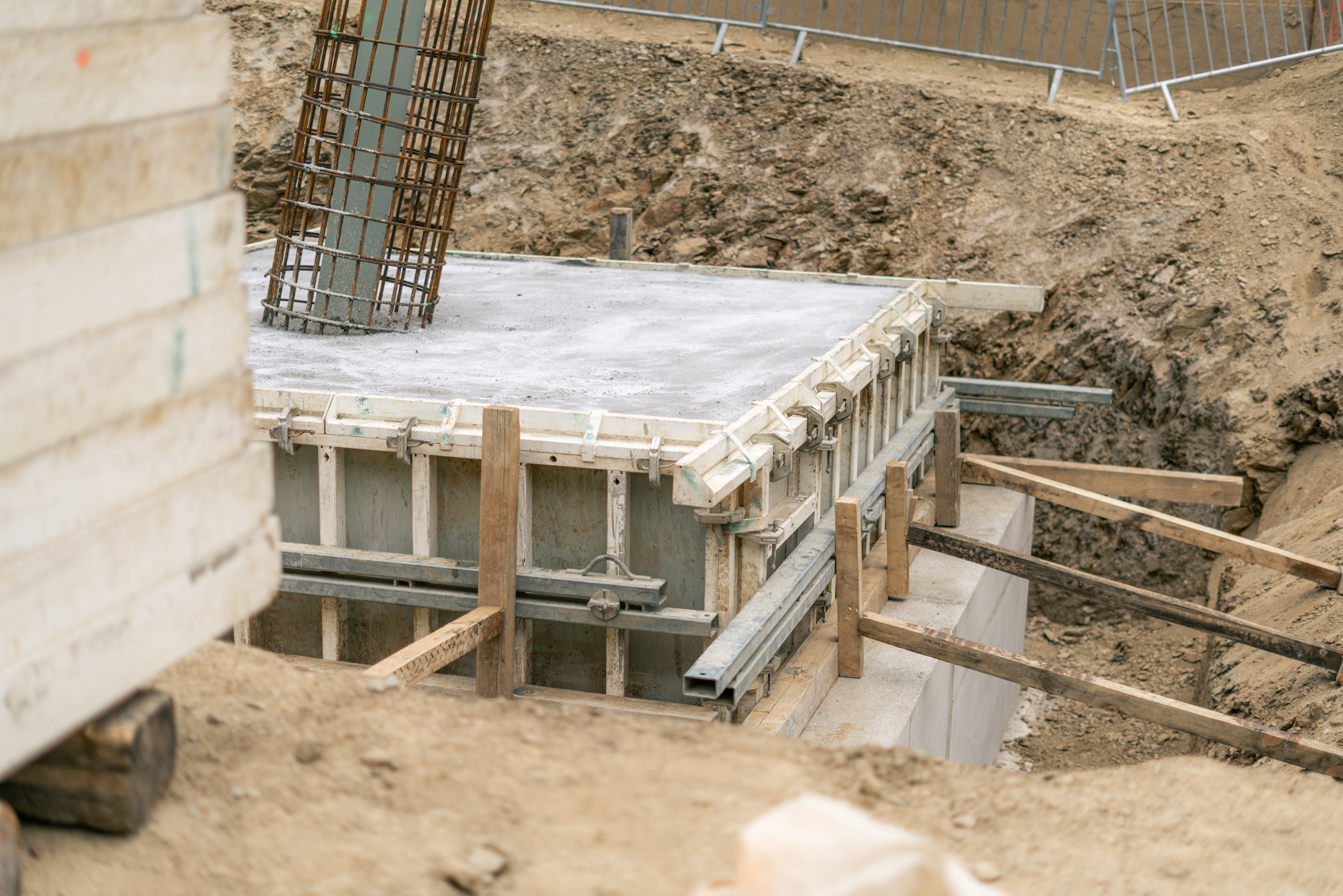 Overhead line construction: foundations - the basis for your infrastructure
