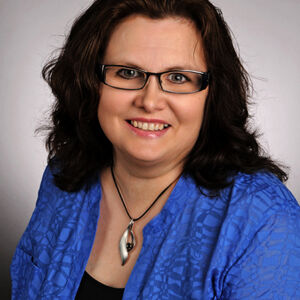 Professional woman smiling in a portrait for Cteam Consulting und Anlagenbau. Professional woman smiling in a portrait for Cteam Consulting und Anlagenbau.