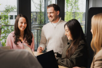 Teamarbeit bei Cteam Consulting: Innovative Planung und technische Lösungen für Projekte. Teamarbeit bei Cteam Consulting: Innovative Planung und technische Lösungen für Projekte.