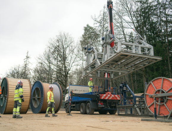 Cteam crew working on cable installation for infrastructure projects.